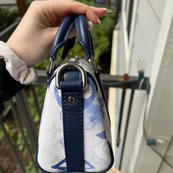 LV Louis Vuittion Keepall Bandouliere Bag Limited Edition Monogram Watercolor. - Picture 7 of 12